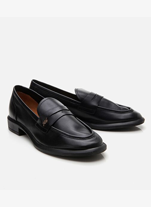 Kadın Deri Siyah Esnek Tabanlı Klasik Loafer - Görsel 3