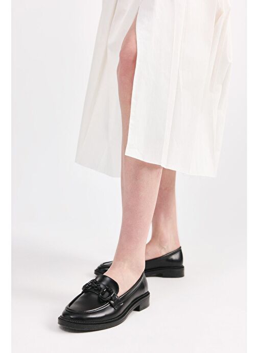 Siyah Tokalı Kadın Loafer - Görsel 3