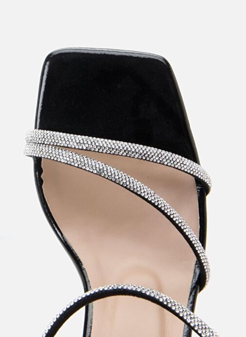 Kadın Siyah Taşlı Şık Topuklu Sandalet - Görsel 8