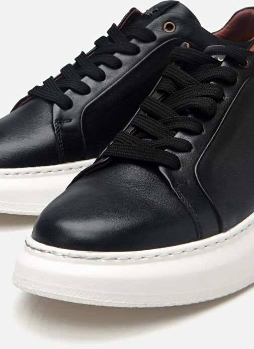 Erkek Deri Siyah Hafif Tabanlı Spor Ayakkabı - Görsel 4