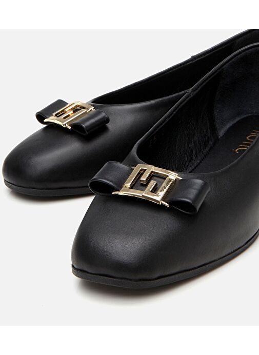 Kadın Deri Siyah Tokalı Babet - Görsel 4