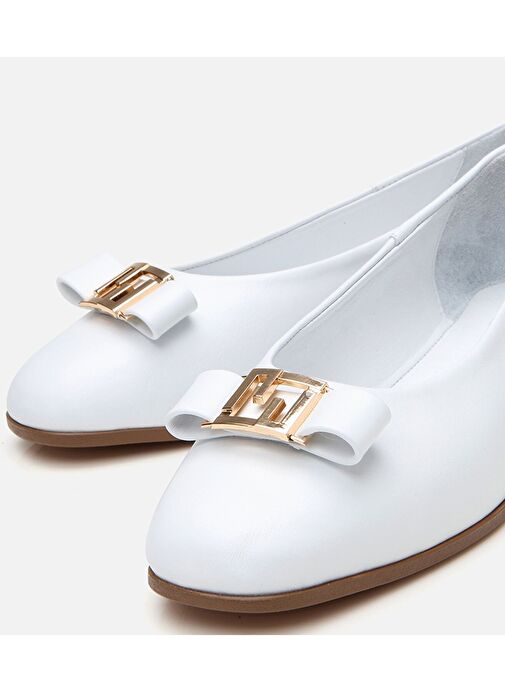 Kadın Deri Beyaz Tokalı Babet - Görsel 4