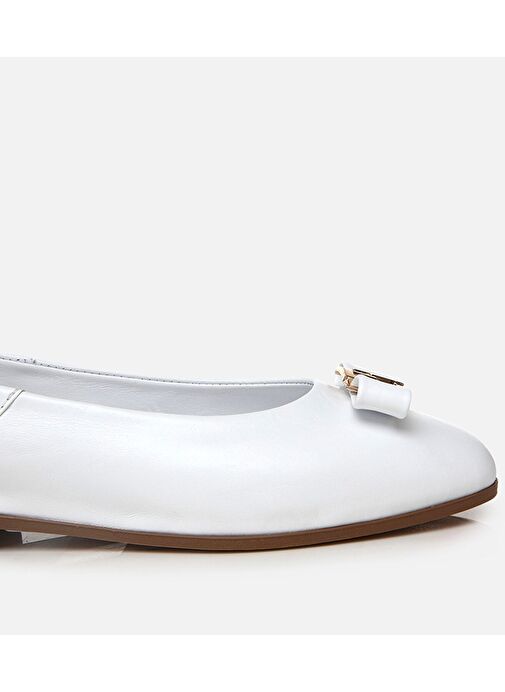 Kadın Deri Beyaz Tokalı Babet - Görsel 9