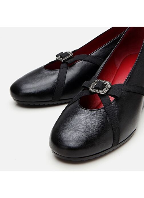 Kadın Deri Toka Detaylı Dolgu Topuklu Ayakkabı - Görsel 5