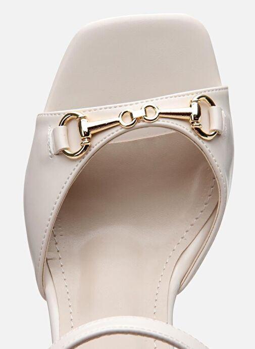 Kadın Bej Tokalı Dolgu Topuklu Sandalet - Görsel 8