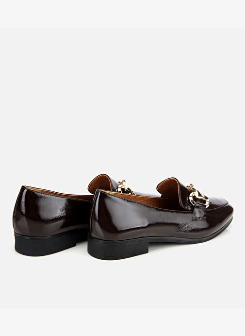 Kadın Rugan Deri Kahverengi Tokalı Klasik Loafer 01AYH312420A480 - Görsel 5