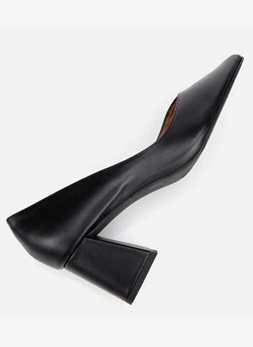 Kadın Deri Siyah Kalın Topuklu Ayakkabı 01AYH312470A100 - Görsel 7