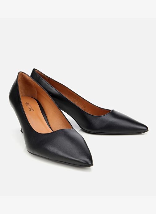 Kadın Deri Siyah Esnek Tabanlı İnce Topuklu Stiletto 01AYH312480A100 - Görsel 3