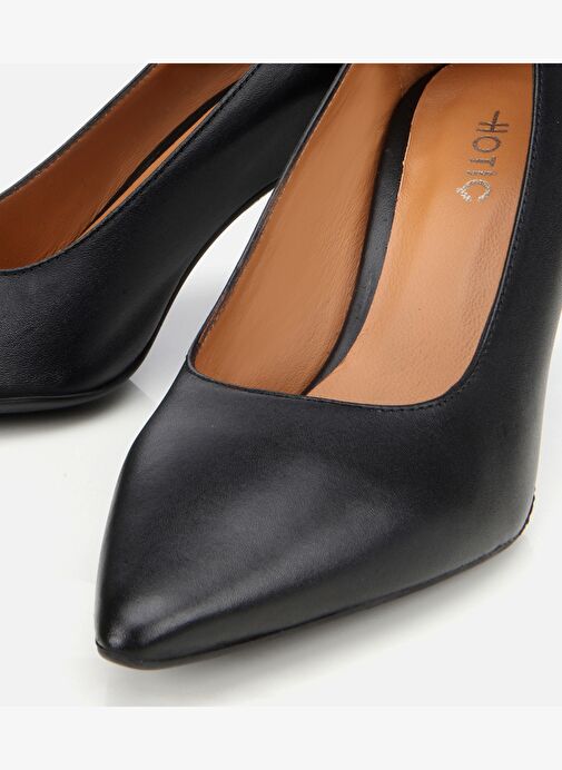 Kadın Deri Siyah Esnek Tabanlı İnce Topuklu Stiletto 01AYH312510A100 - Görsel 4
