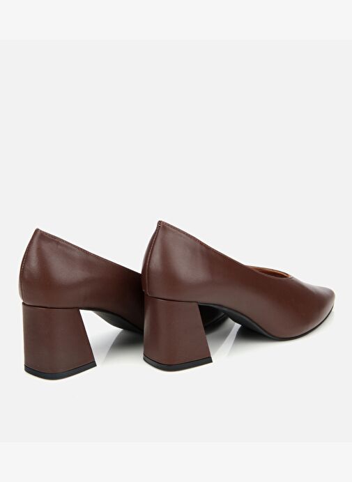 Kadın Deri Kahverengi Kalın Topuklu Ayakkabı 01AYH312560A480 - Görsel 5