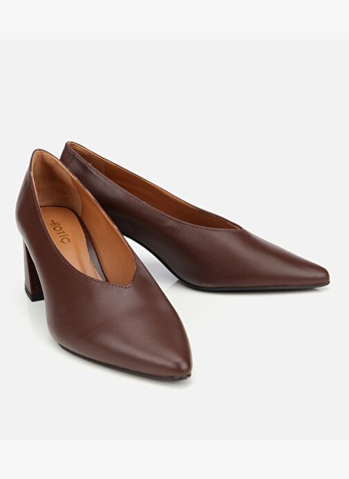 Kadın Deri Kahverengi Kalın Topuklu Ayakkabı 01AYH312560A480 - Görsel 3