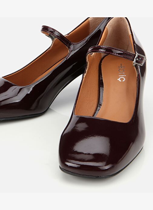 Kadın Rugan Deri Bordo Mary Jane Kalın Topuklu Ayakkabı 01AYH312600A780 - Görsel 4
