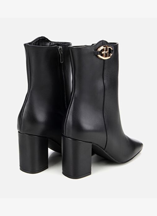 Kadın Deri Siyah Kare Uçlu Bilekte Topuklu Bot 01BOH312620A100 - Görsel 5