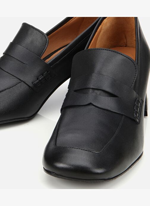 Kadın Deri Siyah Topuklu Loafer 01AYH312790A100 - Görsel 4