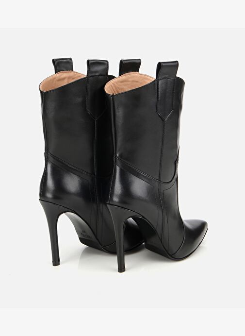 Kadın Deri Siyah Sivri Burunlu Yüksek Topuklu Bot 01BOH313230A100 - Görsel 5