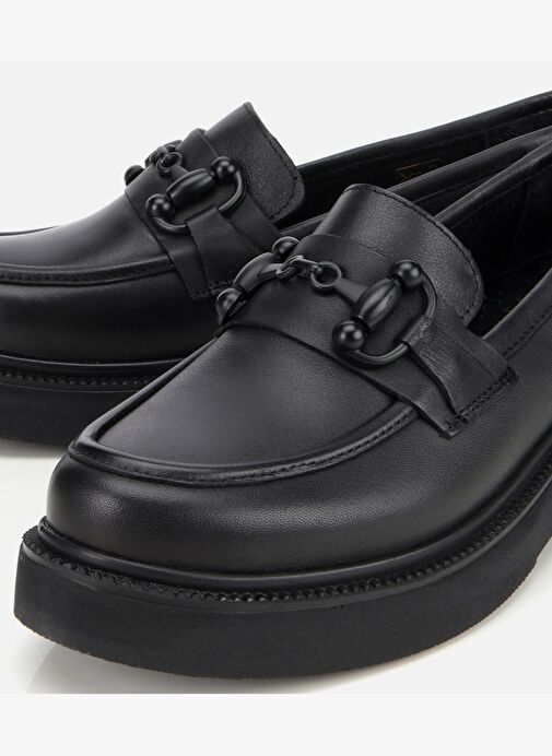 Kadın Deri Siyah Kalın Tabanlı Klasik Loafer 01AYH314410A100 - Görsel 4