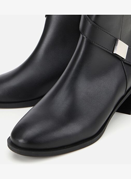 Kadın Siyah Metal Detaylı Bilekte Düz Bot 01BOH314860A100 - Görsel 4