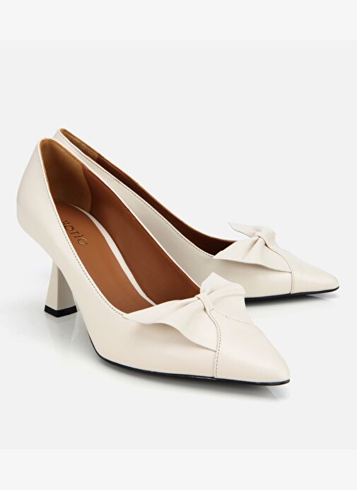 Kadın Deri Ekru Fiyonk Detaylı İnce Topuklu Stiletto 01AYH315460A400 - Görsel 3
