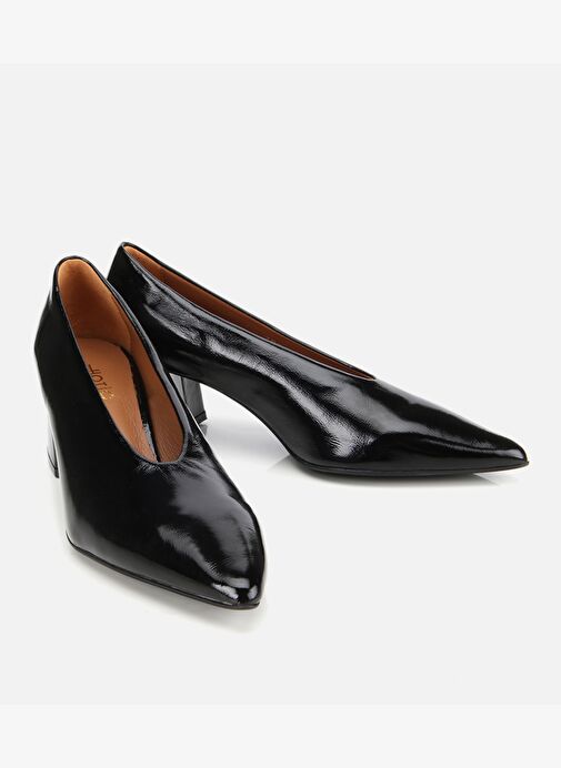 Kadın Rugan Deri Siyah Yumuşak Dokulu Kalın Topuklu Ayakkabı 01AYH315500A100 - Görsel 3