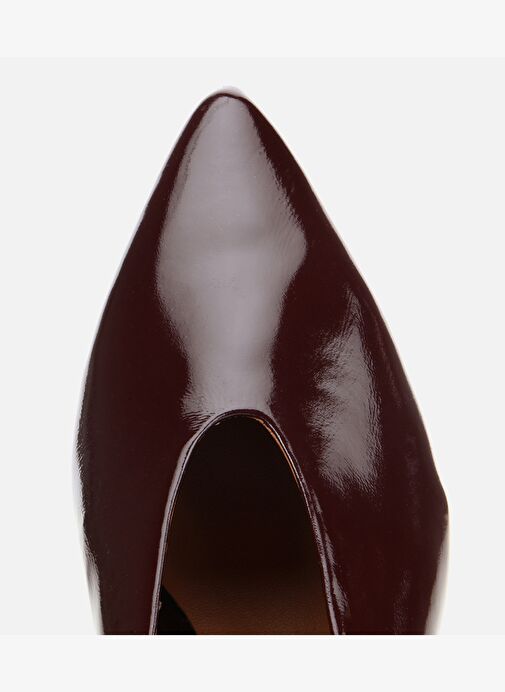 Kadın Rugan Deri Bordo Yumuşak Dokulu Kalın Topuklu Ayakkabı 01AYH315500A780 - Görsel 6