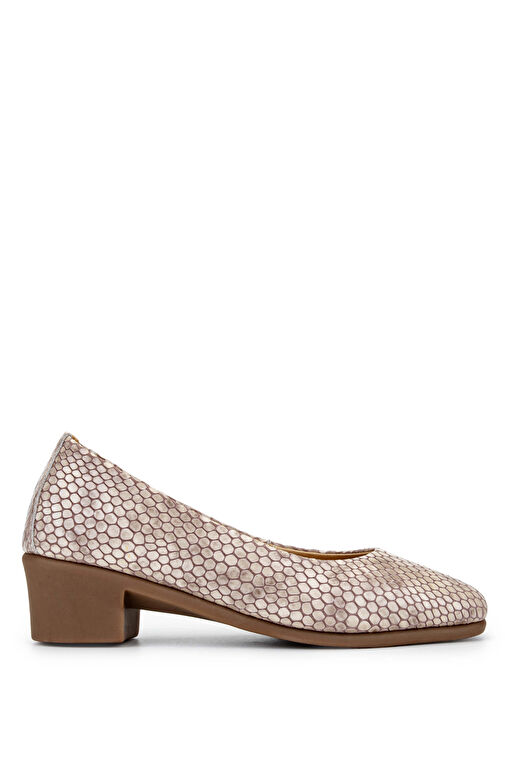 Tamer Tanca Siyah Kadın Rugan Klasik Ayakkabı 922 25143222 BN AYK SK24-25 - Görsel 2