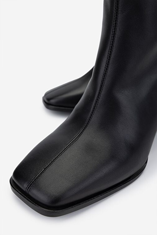 Valmenti Kadın . Siyah Deri Topuklu Çizme - Görsel 4