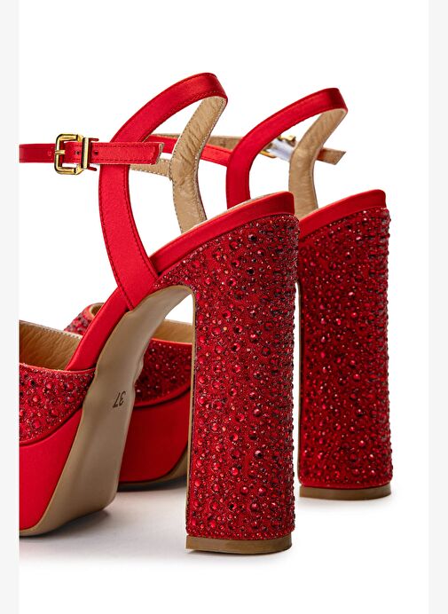 Tamer Tanca Kadın Suni Deri Kırmızı Topuklu Ayakkabı - Görsel 6