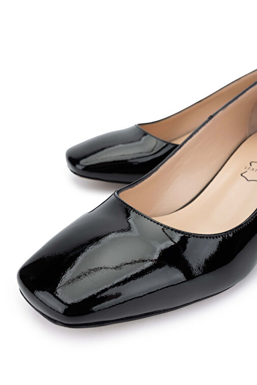 Tamer Tanca Kadın Hakiki Deri Siyah Rugan Topuklu Ayakkabı - Görsel 4