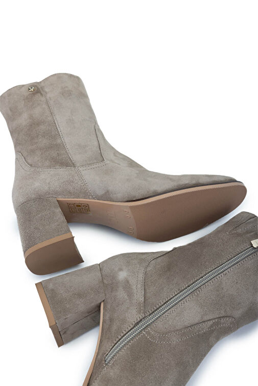 Tamer Tanca Kadın Hakiki Deri Vizon Süet Topuklu Bot - Görsel 6