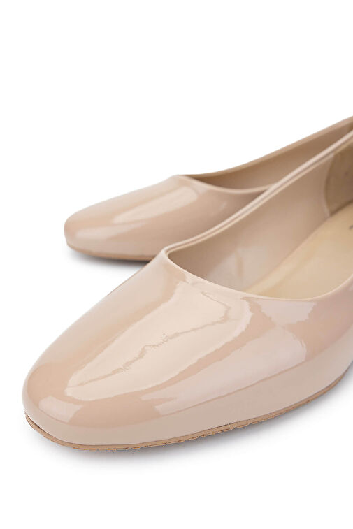 Tamer Tanca Kadın Suni Deri Bej Rugan Topuklu Ayakkabı - Görsel 4