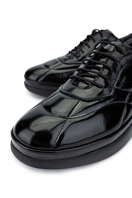 Tamer Tanca Siyah Kadın Rugan Günlük Ayakkabı 1071 SL501 BN AYK SK24-25 - Görsel 4