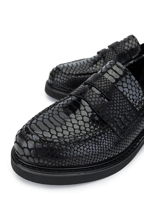 Tamer Tanca Kadın Suni Deri Siyah Loafer Ayakkabı - Görsel 4