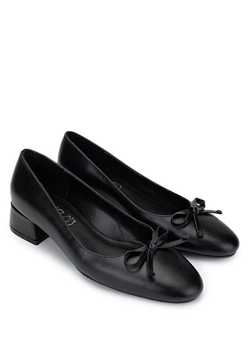 Tamer Tanca Kadın Hakiki Deri Siyah Analin Topuklu Ayakkabı - Görsel 3