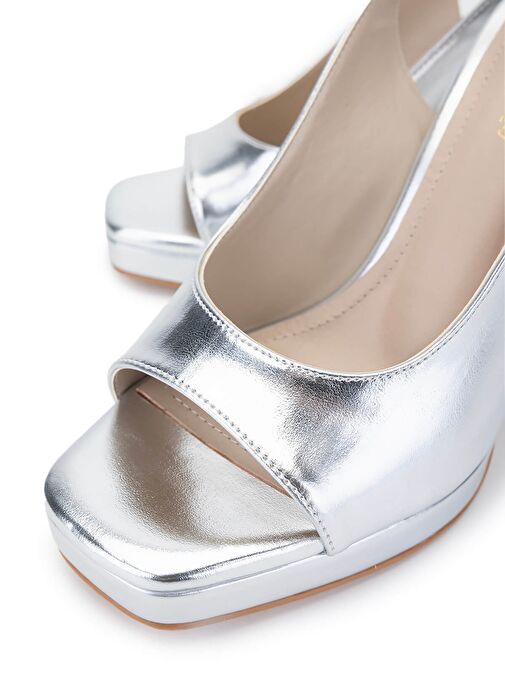 Tamer Tanca Kadın Suni Deri Lame Topuklu Ayakkabı - Görsel 4