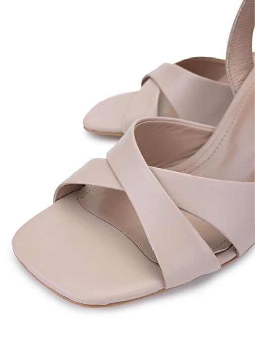 Tamer Tanca Kadın Hakiki Deri Bej Topuklu Ayakkabı - Görsel 4