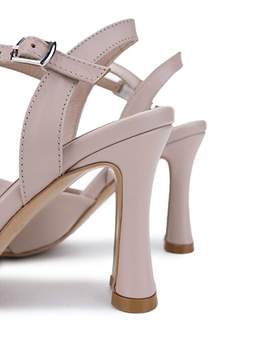 Tamer Tanca Kadın Hakiki Deri Bej Topuklu Ayakkabı - Görsel 5