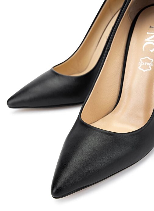 Tamer Tanca Kadın Hakiki Deri Siyah Deri Topuklu Ayakkabı - Görsel 4