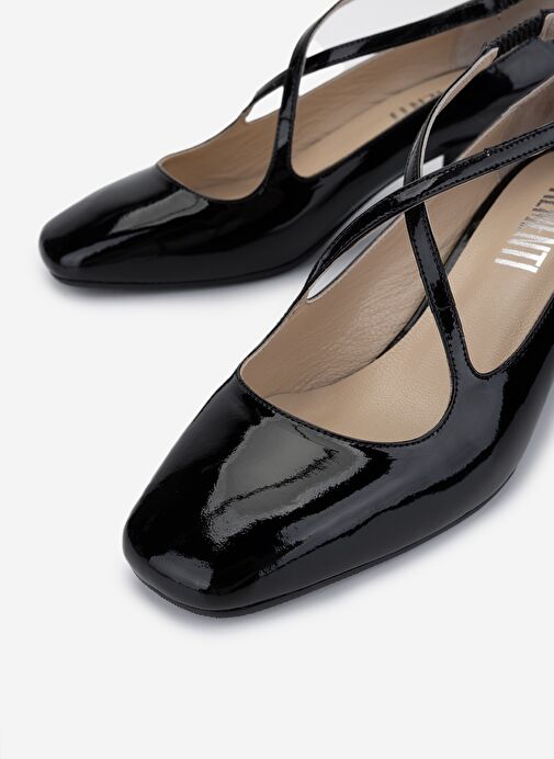 Valmenti Kadın Hakiki Deri Siyah Rugan Topuklu Ayakkabı - Görsel 4