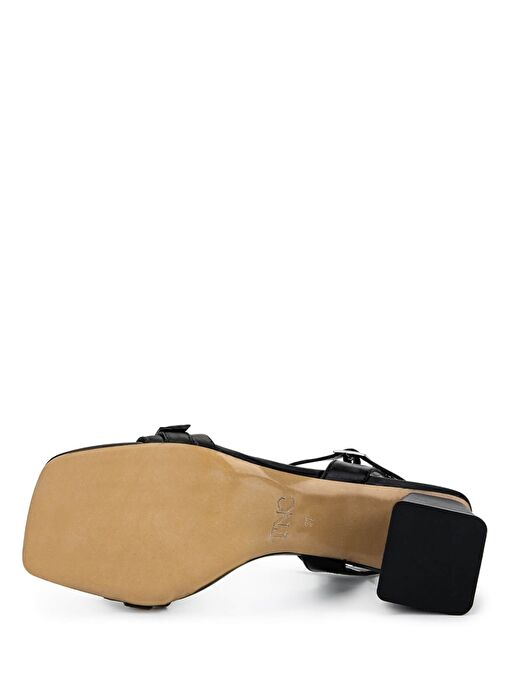 Tamer Tanca Kadın Hakiki Deri Siyah Deri Topuklu Ayakkabı - Görsel 4