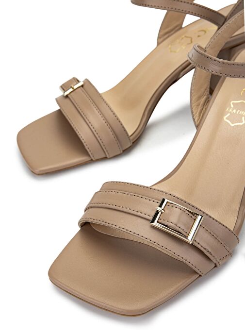 Tamer Tanca Kadın Hakiki Deri Bej Topuklu Ayakkabı - Görsel 5