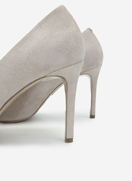 Valmenti Kadın Hakiki Deri Bej Süet Topuklu Ayakkabı - Görsel 5