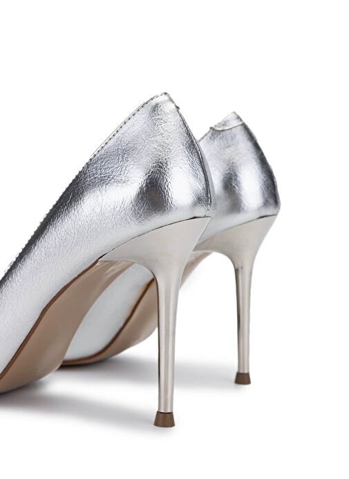 Tamer Tanca Kadın Suni Deri Gri Topuklu Ayakkabı - Görsel 6