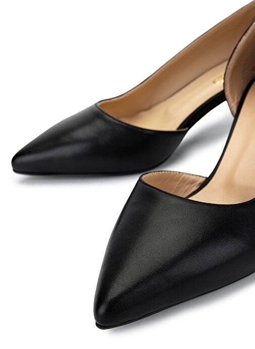 Tamer Tanca Kadın Hakiki Deri Siyah Topuklu Ayakkabı - Görsel 4