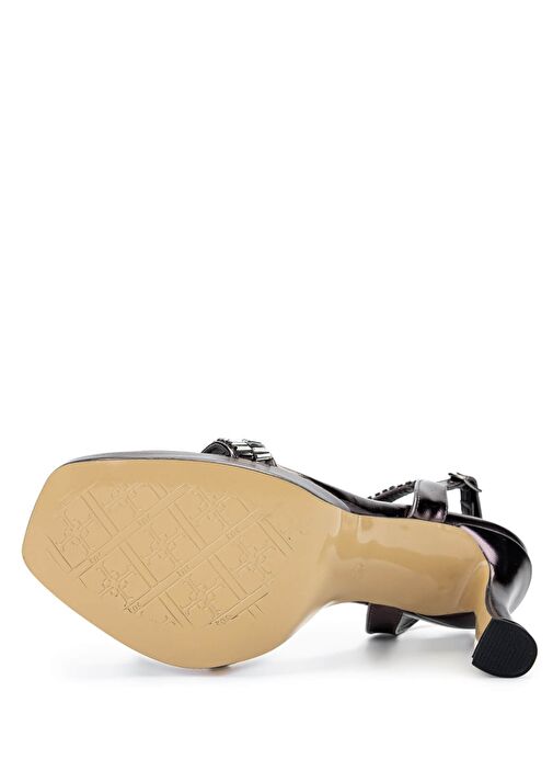 Tamer Tanca Kadın Suni Deri Gri Topuklu Ayakkabı - Görsel 4