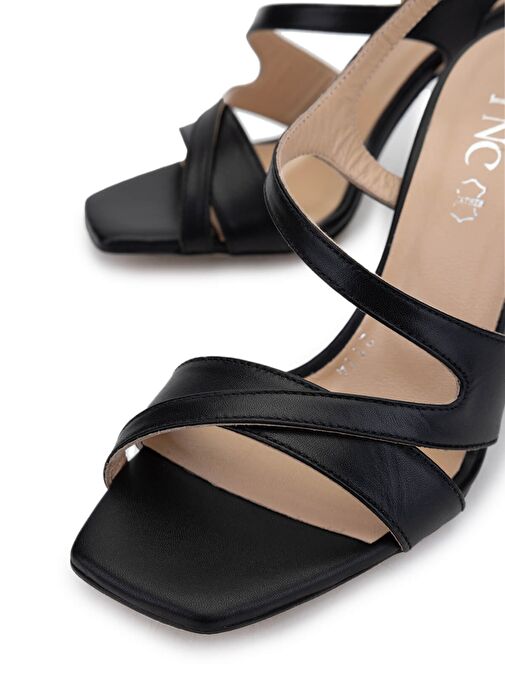 Tamer Tanca Kadın Hakiki Deri Siyah Deri Topuklu Ayakkabı - Görsel 4