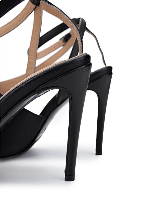 Tamer Tanca Kadın Hakiki Deri Siyah Topuklu Ayakkabı - Görsel 5