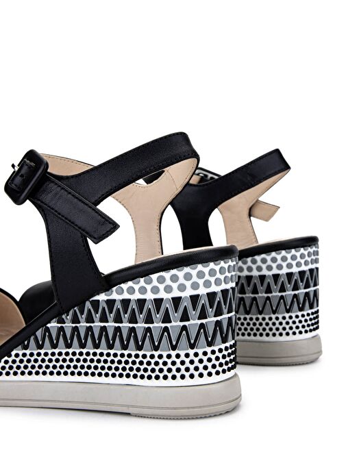 Tamer Tanca Kadın Hakiki Deri Siyah Topuklu Ayakkabı - Görsel 6