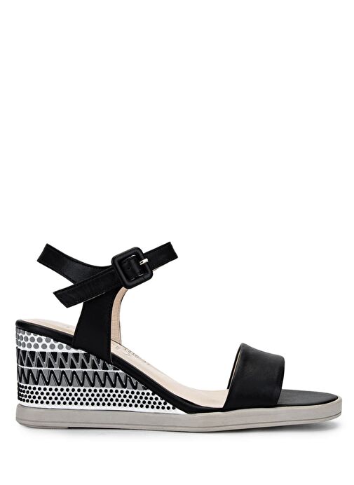 Tamer Tanca Kadın Hakiki Deri Siyah Topuklu Ayakkabı - Görsel 2