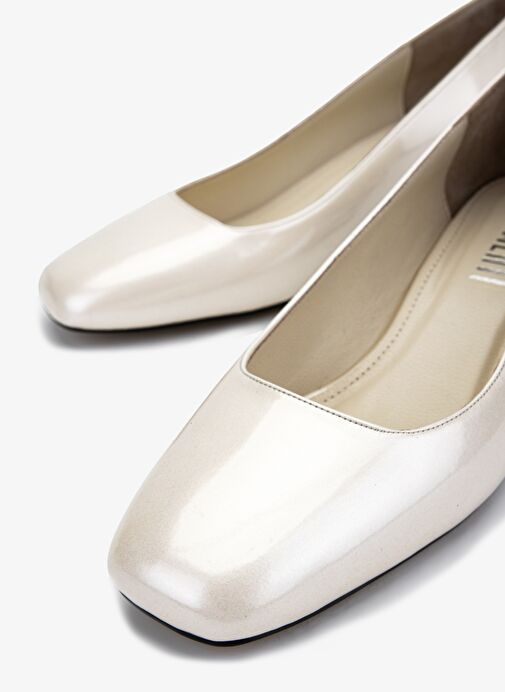 Valmenti Kadın Beyaz Topuklu Ayakkabı - Görsel 4