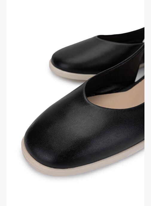 Tamer Tanca Kadın Hakiki Deri Siyah/Krem Babet Ayakkabı - Görsel 4